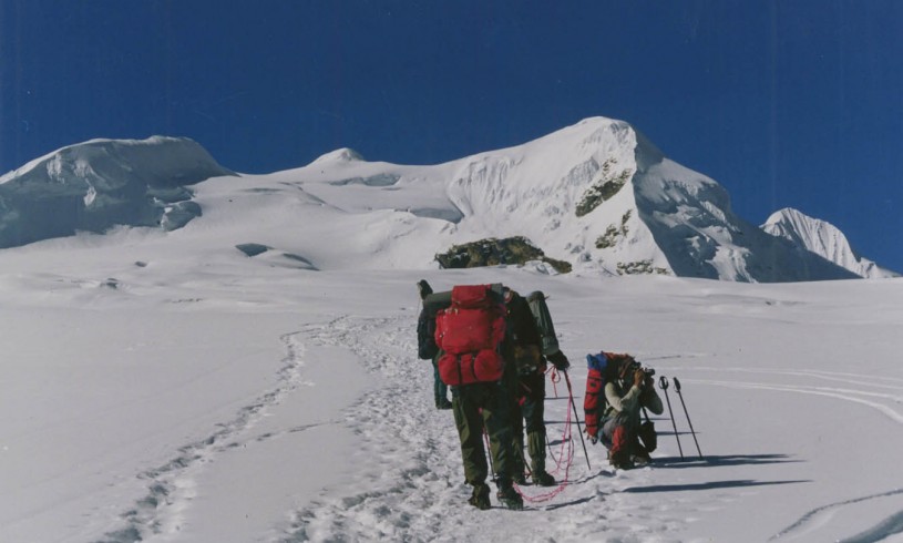 Nepal issues online trekking route permits for tourists